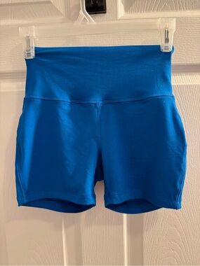 Zenana Blue Women's High-Waist Active Shorts, size: small *NWOT*